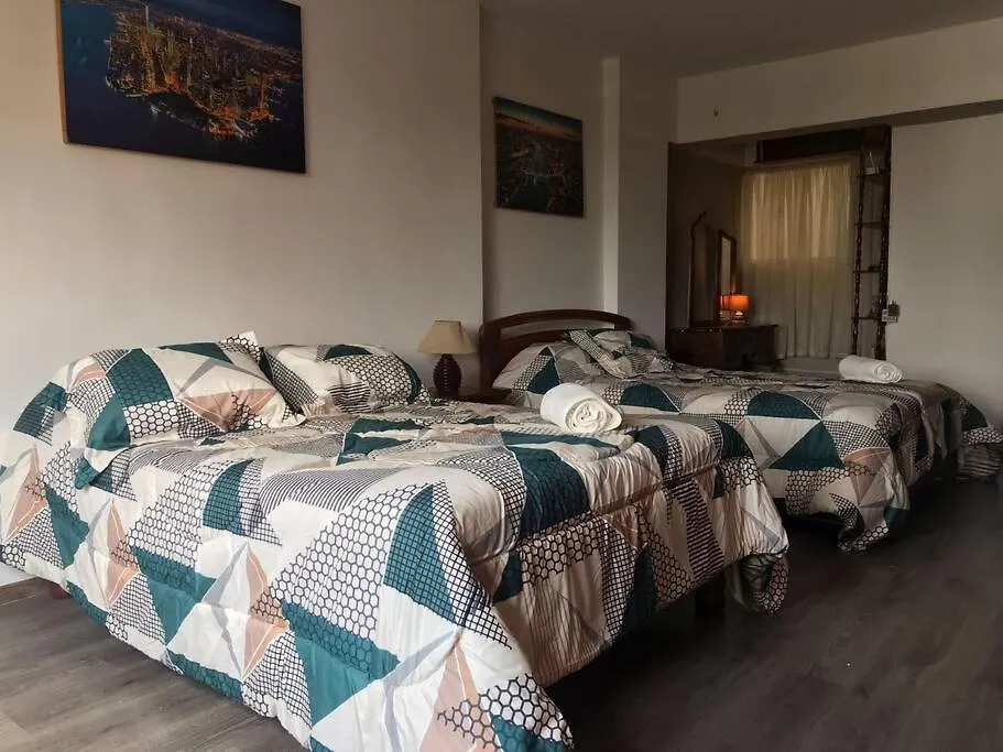 Departamento Acogedor Con Balcon - Las Penas Γκουαγιακίλ Διαμέρισμα